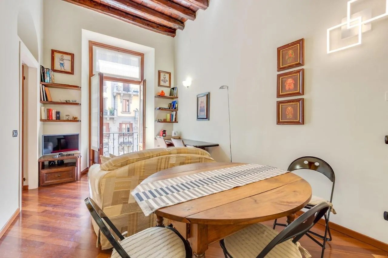 Easylife - Classic Flat In Corso Como Милан Италия